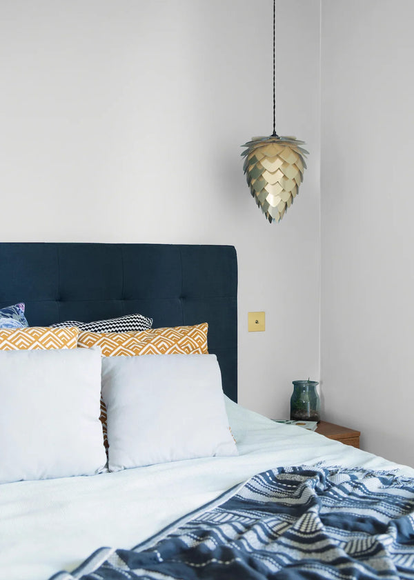 Light Cream Wallpaper, Rich Textured Wallcovering, Traditional, White Light Color, Extra Large 114 sq ft Roll, Washable, Alphabet Wallpaper