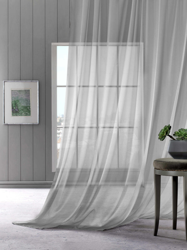 Garry Tulle-Luxury Drapery That Reflects Opulence & Glamour