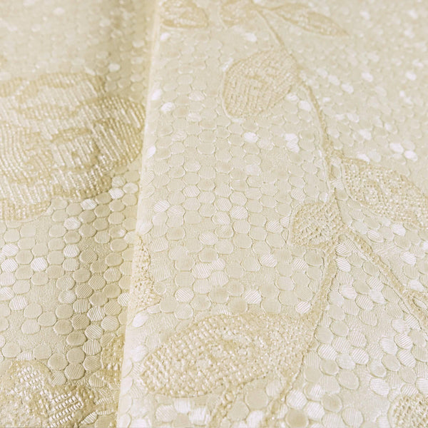 Circle Deep Embossed Vanilla Flowered Embossed Wallpaper, Home Wall Decor, Aesthetic Wallpaper, Textured Wallcovering Non-Adhesive - Walloro High End Wallcoverings & More