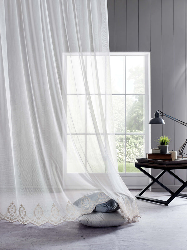 Epure Tulle-Enhance Natural Light in a Luxury Space